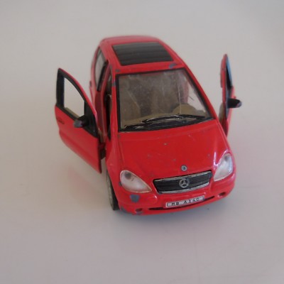 Voiture miniature MERCEDES-BENZ A-CLASS vintage collection
