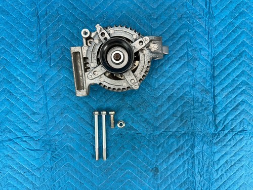 Lexus GX460 Alternator 150 Amp w/Bolts 45k 27060-38110 2014-2023 OEM - Picture 2 of 10