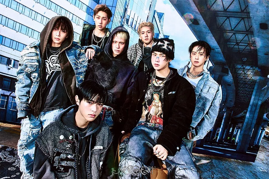 NEWBEAT [RAW AND RAD] 1st Full Album JEWEL Ver/CD+Booklet+2