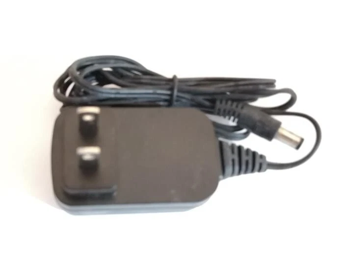 250MHZ 4 Port VGA Video Splitter Box 1 PC to 4 LCD CRT Monitor Adapter 1920*1440 - Image 4 of 4