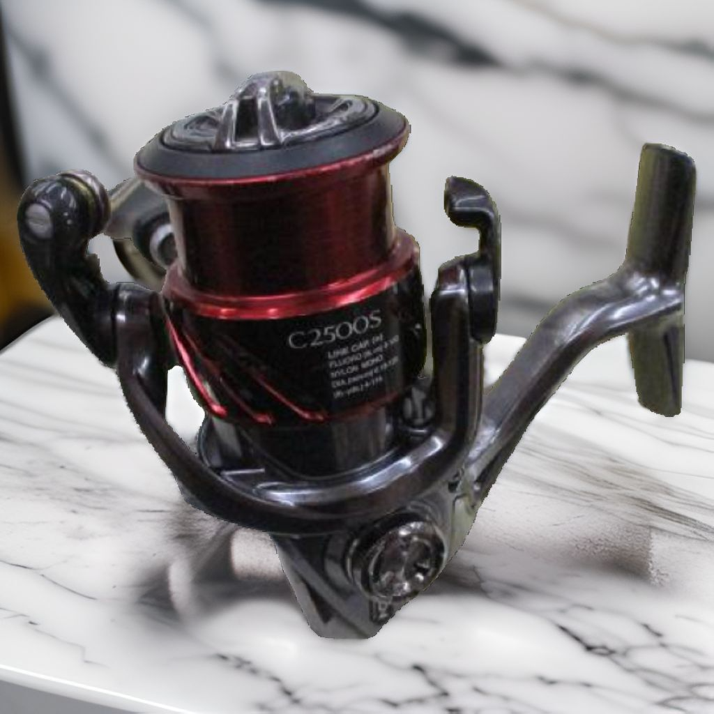 j*e様 SHIMANO STRADIC CI4+ 2500HGSリール Shimano 16 STRADIC Ci4+ 2500HGS Spinning Reel Freshwater