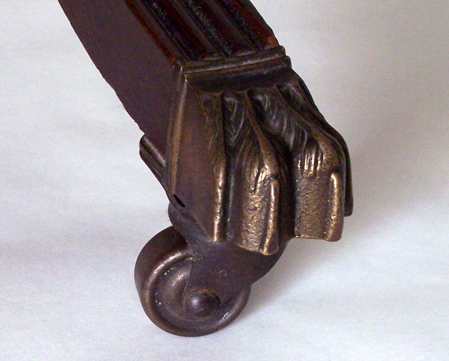 American Federal Maddox 实心桃花心木落叶沙发桌 — 第 2/4 张图片