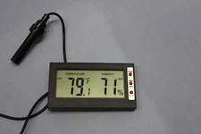 RC DIGITAL THERMOMETER HUMIDITY FOR CHICKEN POULTRY QUAIL EGG HOME INCUBATOR