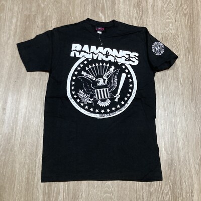Ramones Shirt M 00s Y2k Rock Band Concert Tour Album Hey Ho Let's Go US Tee