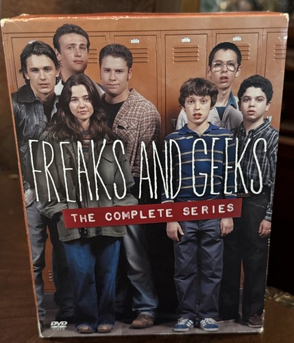 Freaks and Geeks: The Complete Series 6 Disc Box Set w/ Insert (Very Good Discs) - Picture 1 of 12