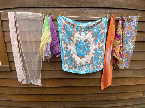 vintage scarves head neck wraps lot 60+ Italy Japan USA - Picture 7 of 13