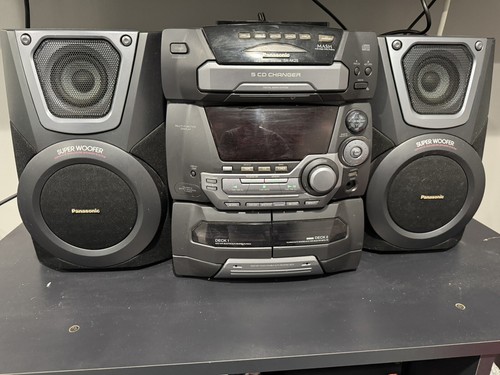 Panasonic Radio Stereo System Boombox SA-AK25 5 CD Changer With 2 Speakers
