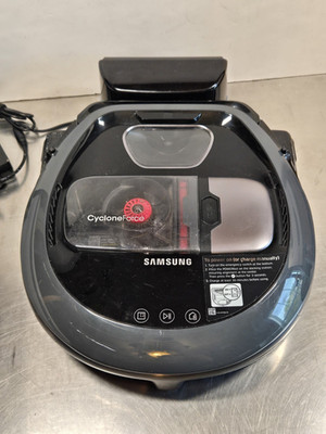 Samsung S1AM7040WG Cyclone Force Robot Vacuum Cleaner. Please see description