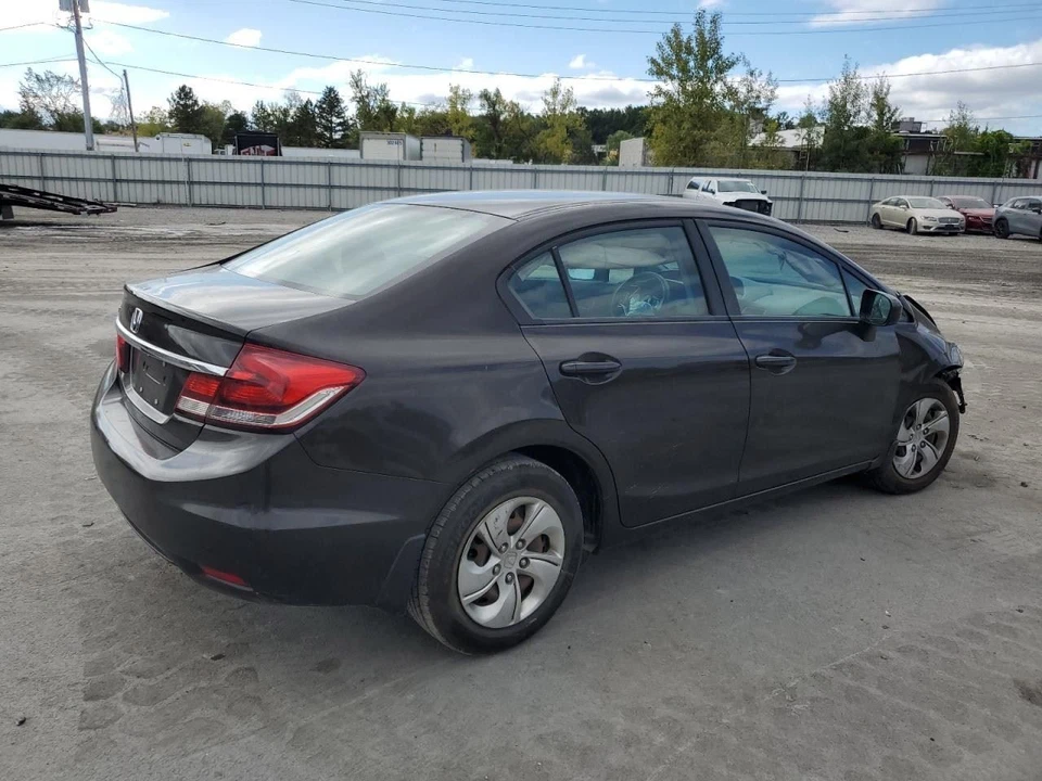 Alternador compatible con 12-15 CIVIC 12136329 Foto 3 de 4