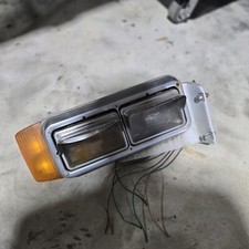 PETERBILT 379, OEM  HEAD LIGHT  , HEADLIGHT ASSEMBLY PASSENGER SIDE