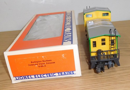 LIONEL 6-6913 BURLINGTON NORTHERN BN EXTENDED VISION CABOOSE TRAIN O GAUGE GREEN - Picture 5 of 6