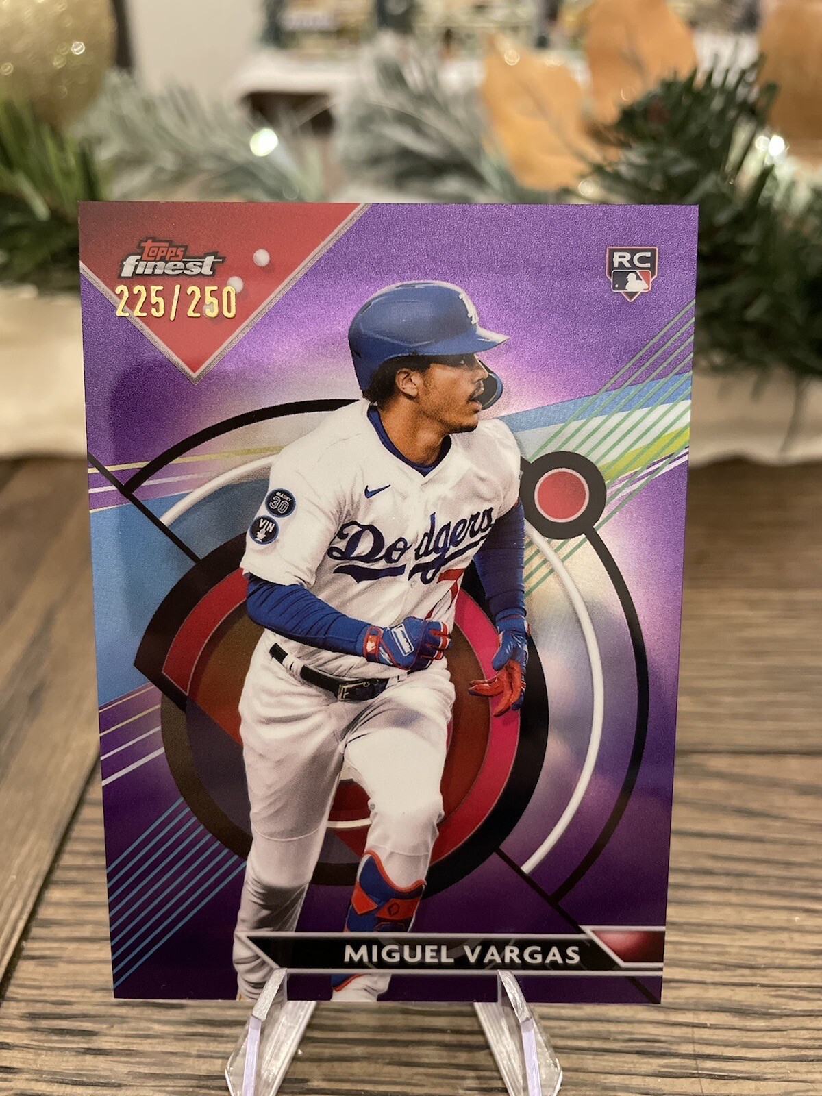 2023 Topps Finest Miguel Vargas Rookie Purple Refractor /250 🔥🔥🔥