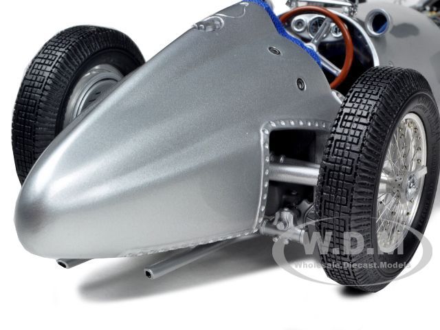 Mercedes Benz W154 1938 ミニカー 1:18 箱無し CMC M099 1:18