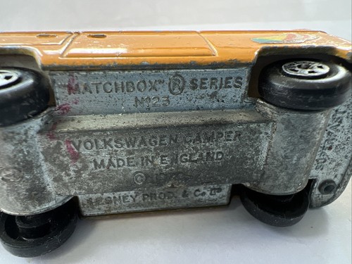 Matchbox Superfast 23 Volkswagen Camper In Orange Thin Wheels Vintage Diecast - Picture 9 of 10