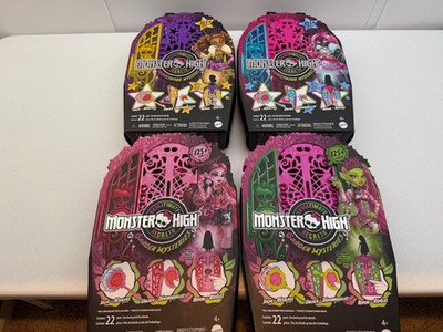 Monster High Skulltimate Secrets 4 Dolls & Accs. Garden Mysteries - New/Sealed