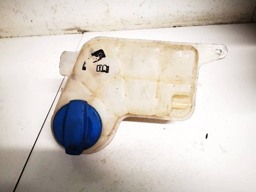 Audi A6 2010 Expansion Tank coolant (RADIATOR EXPANSION TANK BOTTL #2632028-84