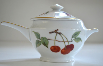 Royal Worcester Evesham Soßenschale & Deckel