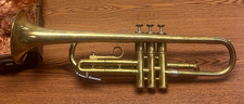 olds ambassador trumpet Stamped 76869 los angeles 1952 With Case