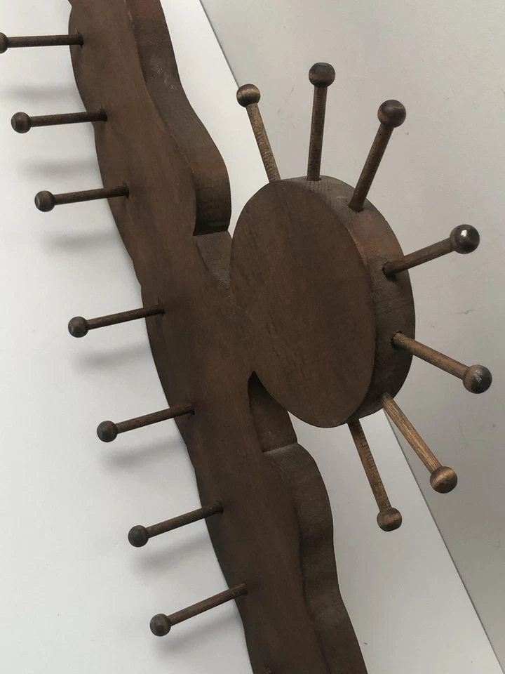 Vintage key holder /Tie/belts/ Jewelry/ Hard Wood Wall Hanging -closet Organize - Image 4 of 4