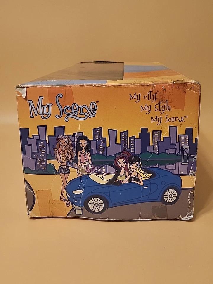 My Scene Mattel My Ride 2003 convertible coche azul asientos leopardo nuevo en caja dañada Foto 3 de 4