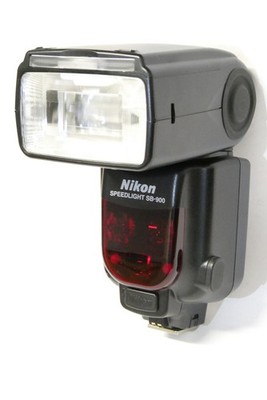 Nikon Speedlight SB-900 Blitz / Blitzgerät gebraucht  SB900