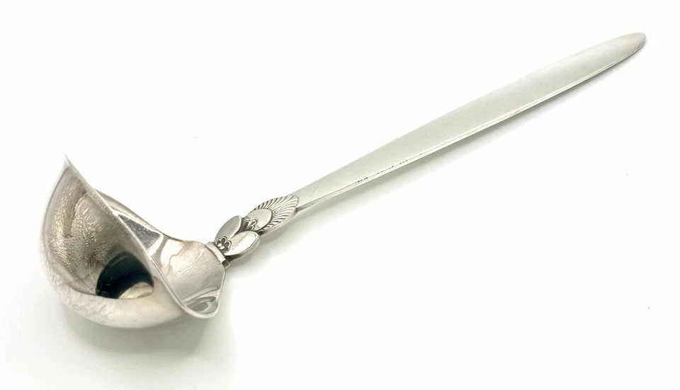 Cucharón de plata esterlina Georg Jensen Cactus - 7 3/8" - sin monograma 65,7 g Foto 2 de 4