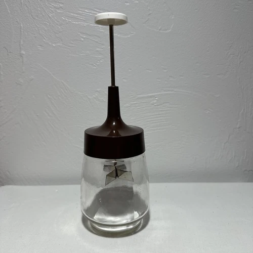 Federal Housewares Food or Nut Manual Chopper. 2 Cup Vintage