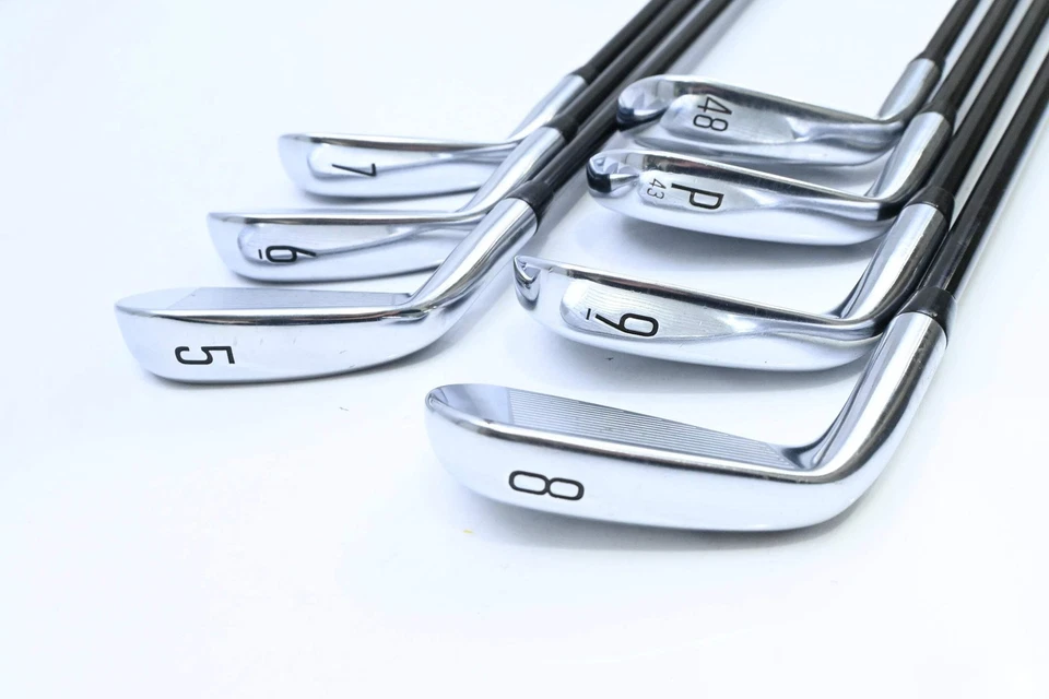 Titleist T200 2021 Irons / 5-PW+GW / Regular Flex Tensei AV AM2 Red Shafts - Image 4 of 4