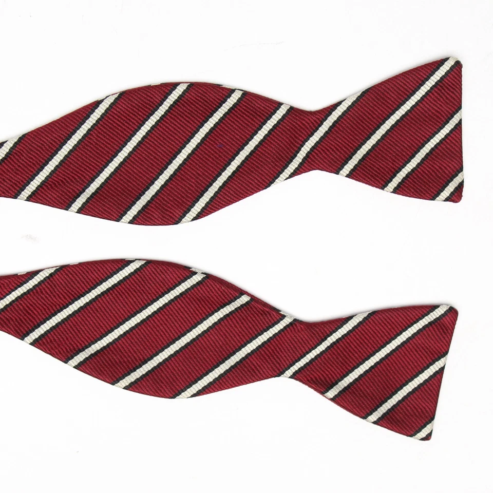 Pajarita de seda reloj de arena de colección para hombre borgoña negra plateada a rayas mariposa Foto 2 de 4