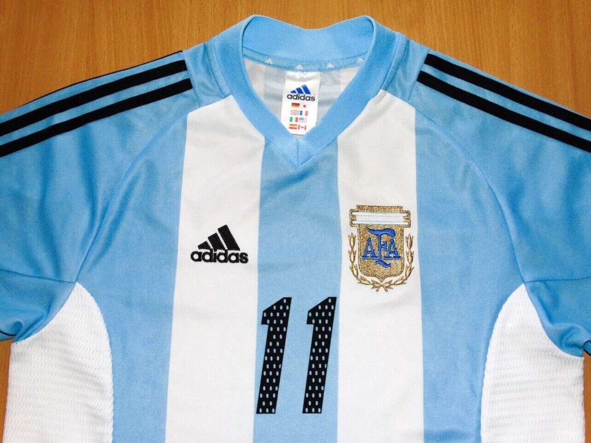 ユニフォーム VERON 11 アルゼンチン代表　ヴェロン　2002 ユニフォーム VERON 11 アルゼンチン代表 ヴェロン 2002 ベロン