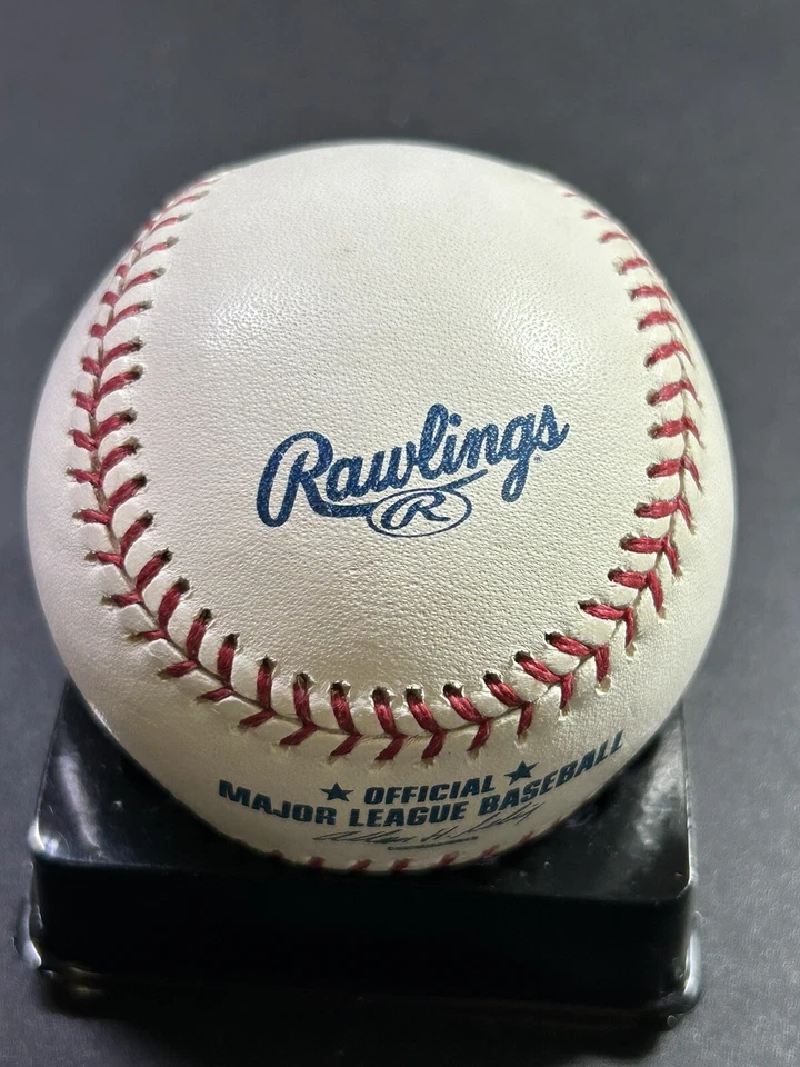 Béisbol oficial autografiado por Kelly Johnson de Grandes Ligas Foto 3 de 4