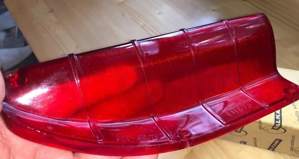 Lente de lámpara trasera izquierda Oldsmobile Standard 88 Balkamp NOS Glo-Brite 3-8088 LH577 Foto 4 de 4