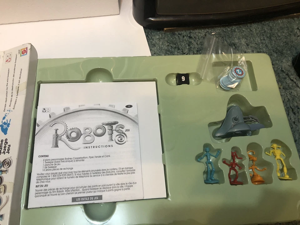 2005 Mattel - Robots Board Game - Wind-Up SWEEPER - Image 3 of 3