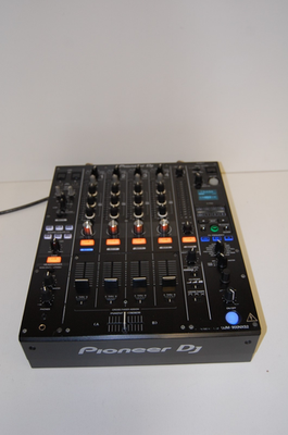 Pioneer DJM-900NXS2 4 Channel Digital Pro DJ Mixer - Black for
