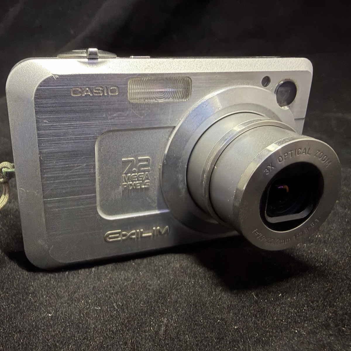 Casio Exilim EX-Z750 7-7.9MP Digital Cameras for Sale | Shop New