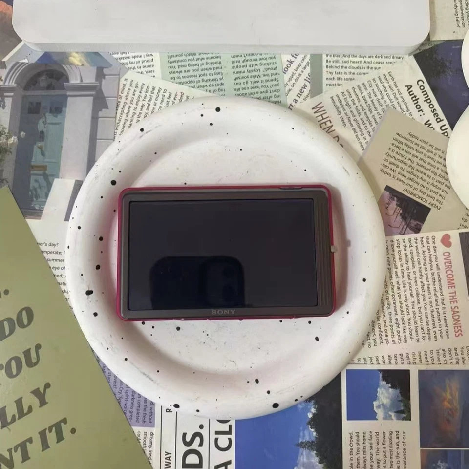 SONY Cyber-shot DSC-T700 Digitalkamera 10,1 MP 4x optischer Zoom englische Sprache - Bild 2 von 4