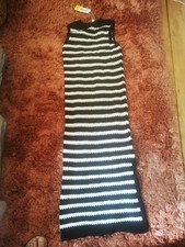 BNWT M & S KNIT TUBE DRESS IN BLACK AND WHITE STRIPE SIZE 8/10 BUST 34" PLUS