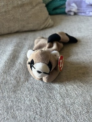 Ty Beanie Babies Ringo Raccoon Beanbag Plush, Style 4014 (1995) Vintage