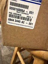 Genuine MOPAR Battery Warmer for Jeep Wrangler Chrysler 2017-25 68443445AC OEM