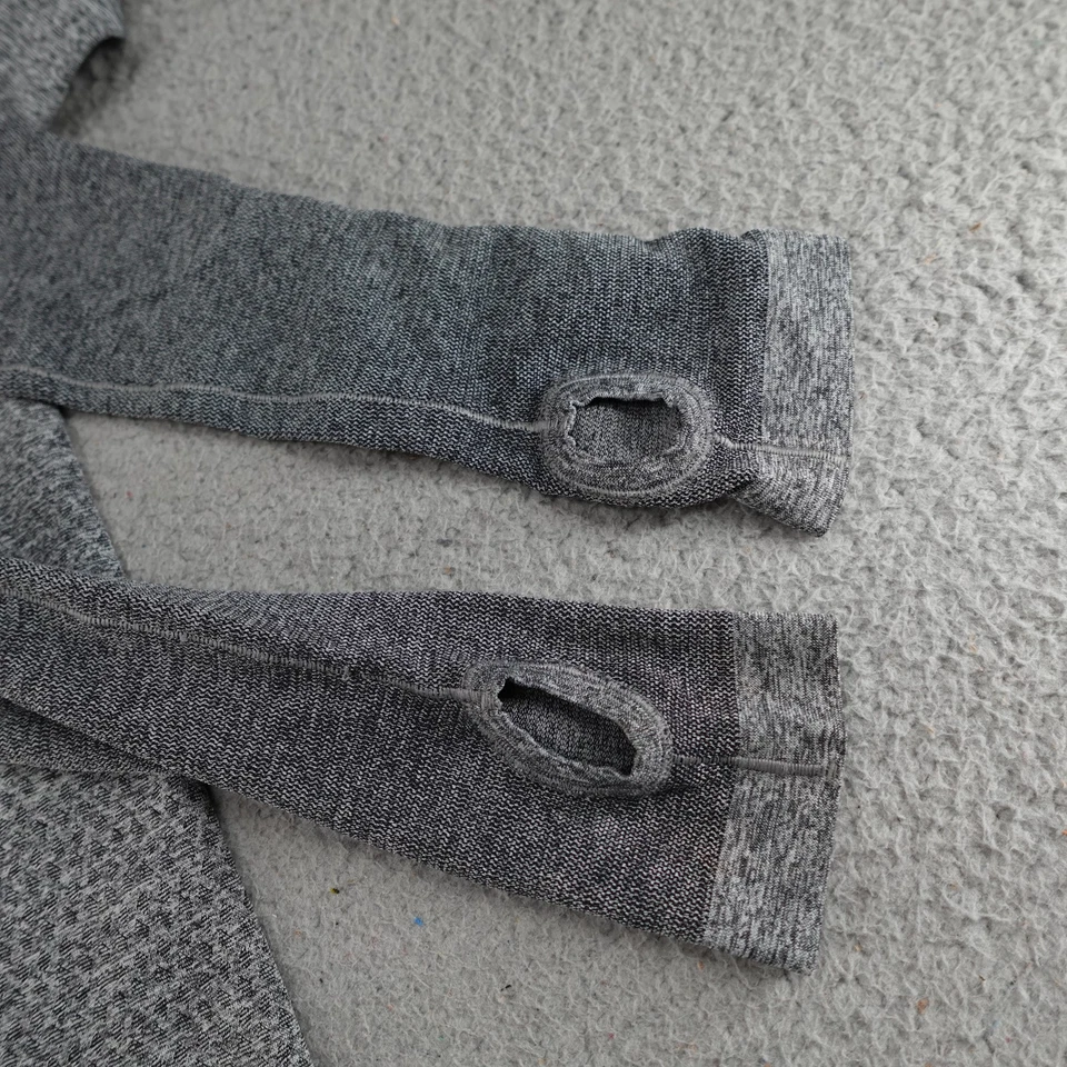 Nike Running Shirt Women XS Gray Thumbholes Seamless 1/2 Zip Pullover Reflective - Image 4 of 4