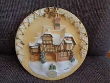 RARE David Winter Miss Belles Christmas Plaque Ltd Edition Retired MSRP $125.00