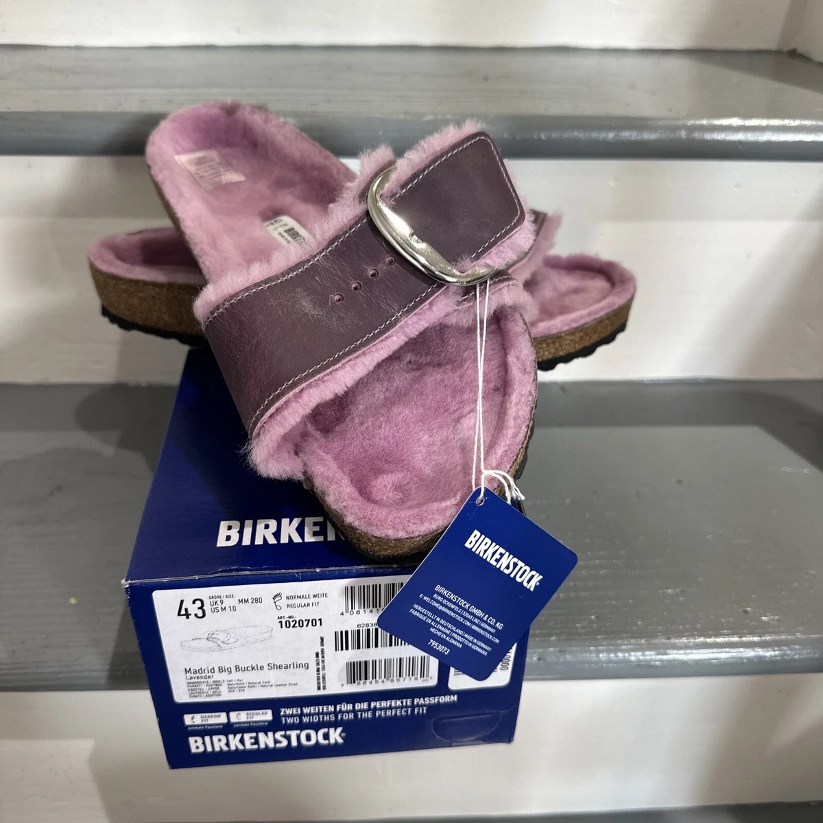 lavender big buckle birkenstock