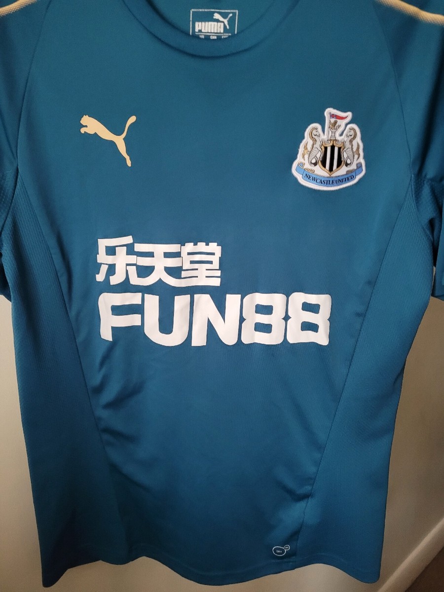 ウェア Newcastle united puma football jersey Puma Newcastle United Away Jersey Green Size XXL New with