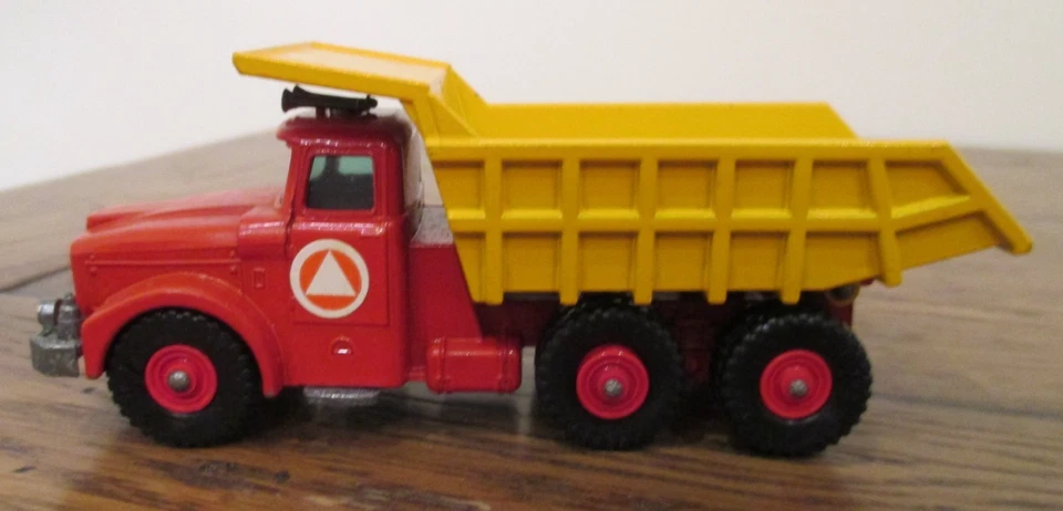 Matchbox Lesney King Size K-19 SCAMMELL TIPPER TRUCK - Image 2 of 4