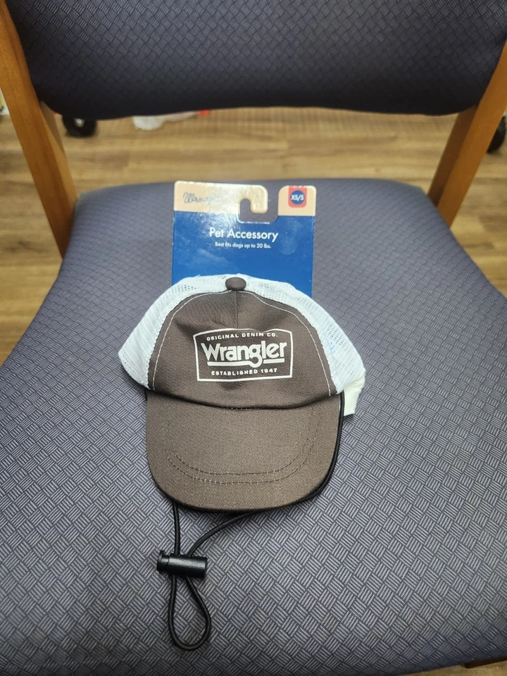 Gorra de béisbol con logotipo de Wrangler ropa para perro, X-pequeña/pequeña, marrón Foto 2 de 4