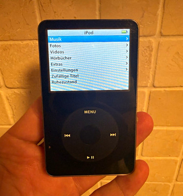 Apple iPod Classic 5. Generation 30 GB Schwarz