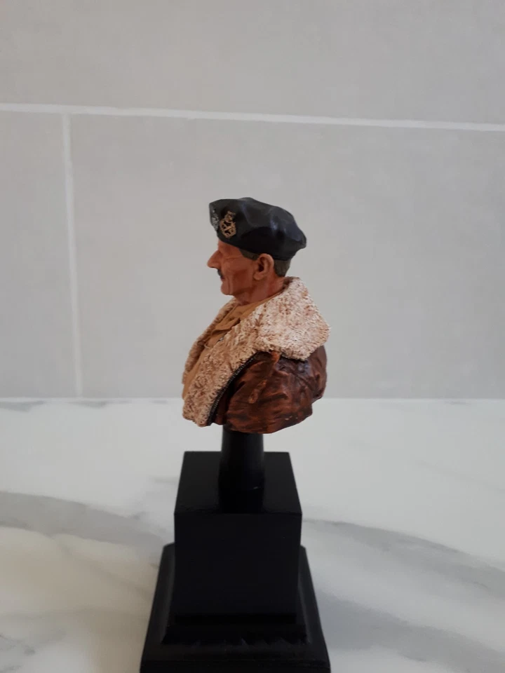 Buste peint 1/9 du Maréchal Bernard Law Montgomery 2ème Guerre Mondiale - Photo 4/4