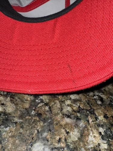 Super Mario Bros. “Mario” Emblem Red/gray Snapback Hat OS - Picture 10 of 12