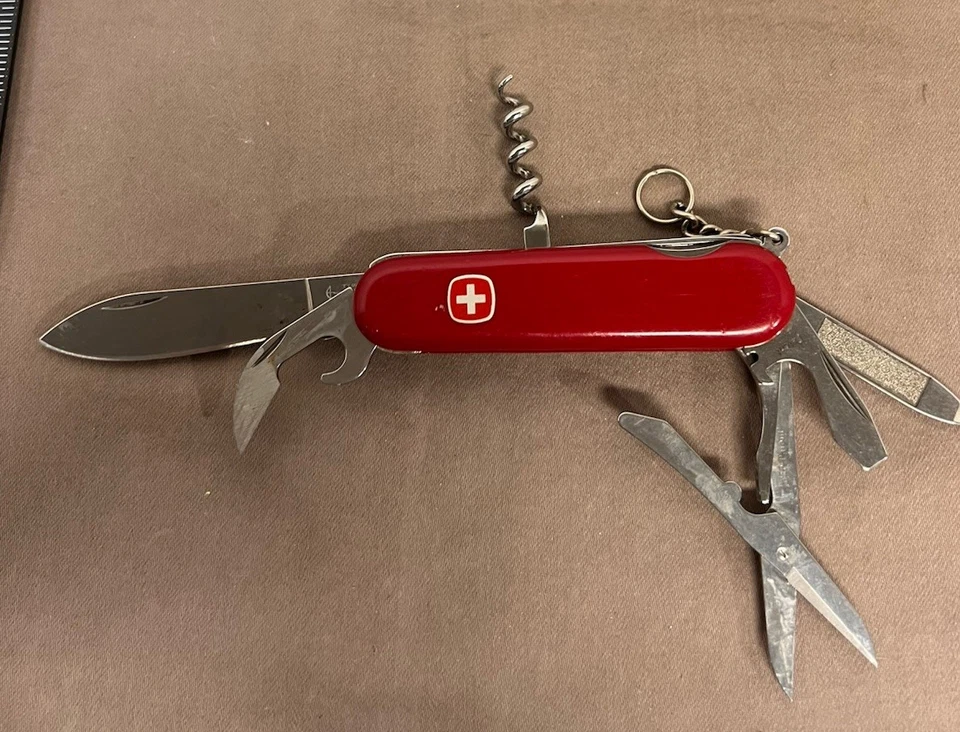WENGER  Bosch Swiss Army Knife GOOD CONDITION!!! - Image 4 of 4
