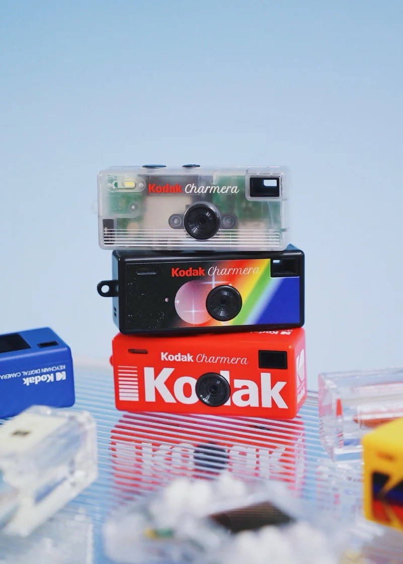 Kodak Charmera Keychain デジタルカメラ レッド Kodak Charmera Digital Camera Keychain Opened Red With SD Card | eBay